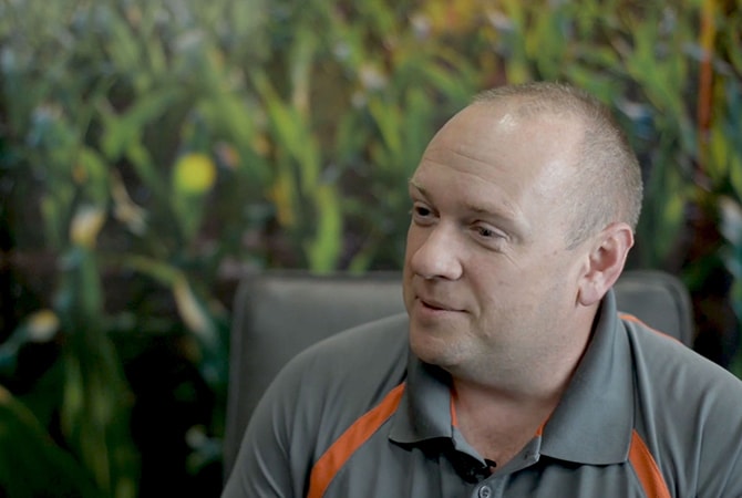 Grower, Steve Mossbarger, sits down to give his testimonial AGROTAIN nitrogen stabilizer